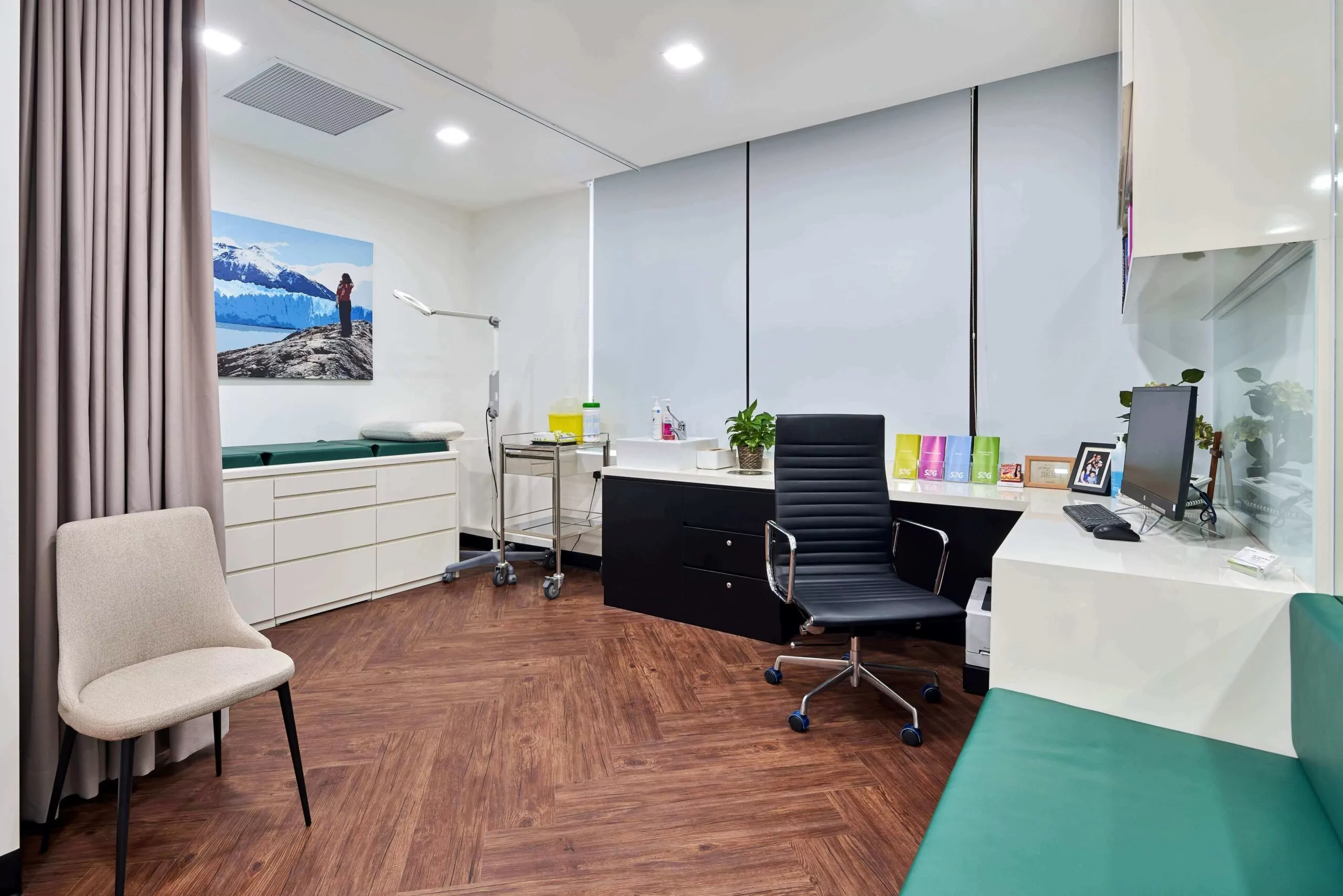 Image The Skin Drs – Clinic Photo
